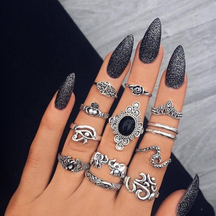 Paquet unique de 8 à 12 bagues en argent faites à la main pour un style personnalisé