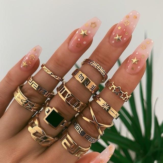 Paquet unique de 8 à 12 bagues en argent faites à la main pour un style personnalisé