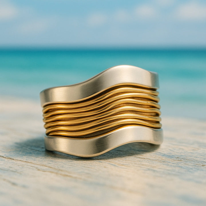 Bague à fils d'argent doré
